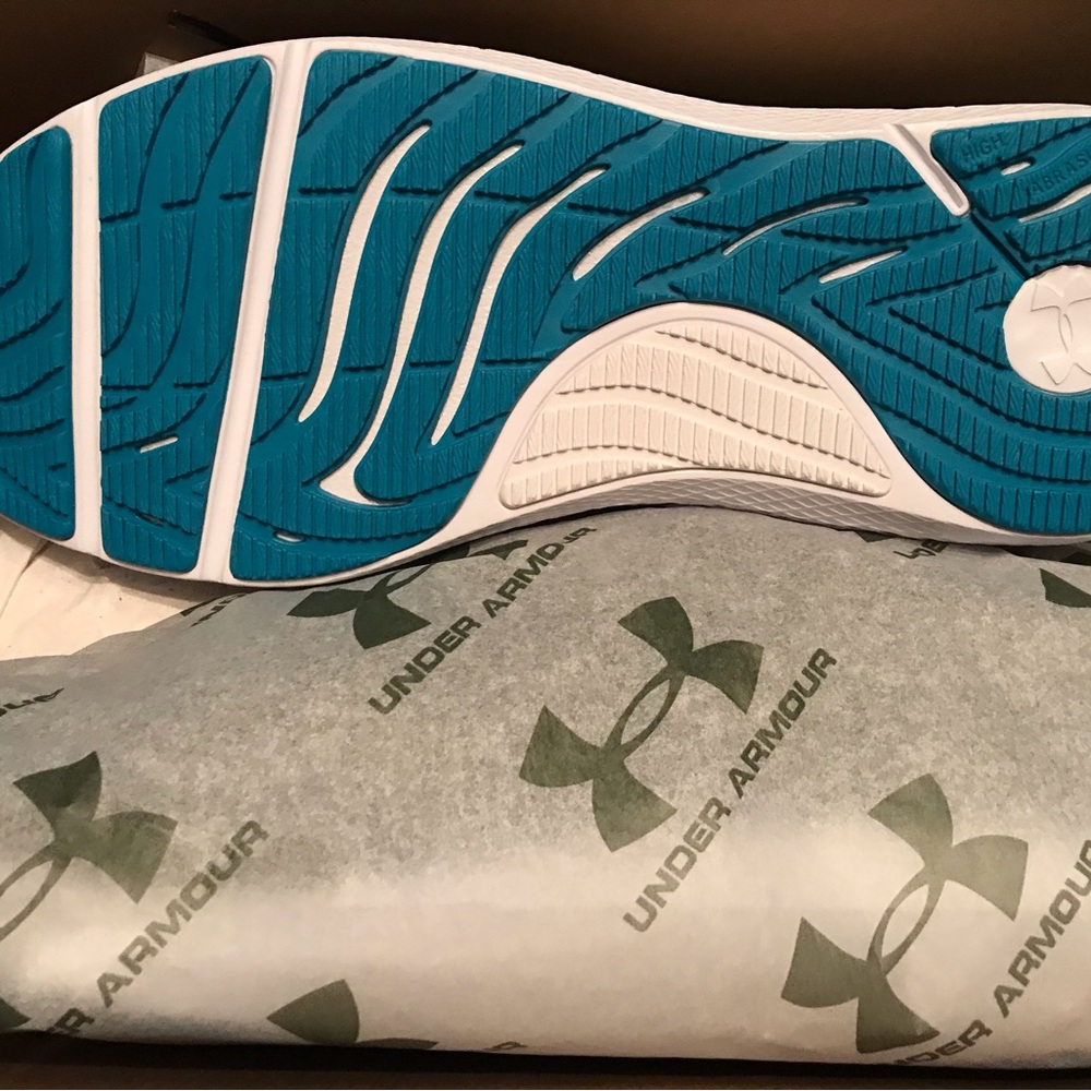 Men’s Under Armour shoes